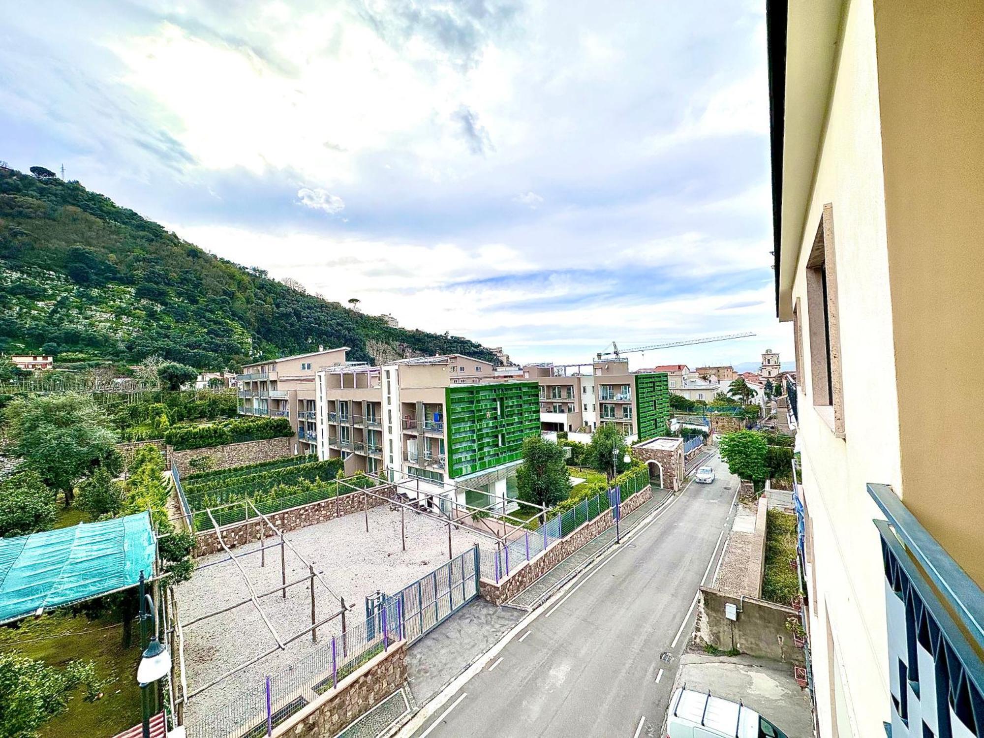 상트아그넬로 Sorrenthouse B&B 외부 사진
